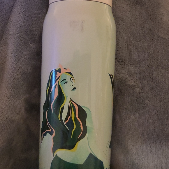 Starbucks White and Green Tumbler - Picture 2 of 3